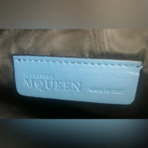 Authentic Alexander McQueen Dual pouch - Picture 2 of 10